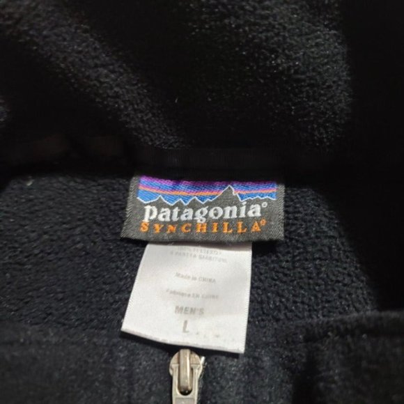 Patagonia Synchilla Men's Black Full-Zip Fleece Jacket Size Large - Picture 5 of 10